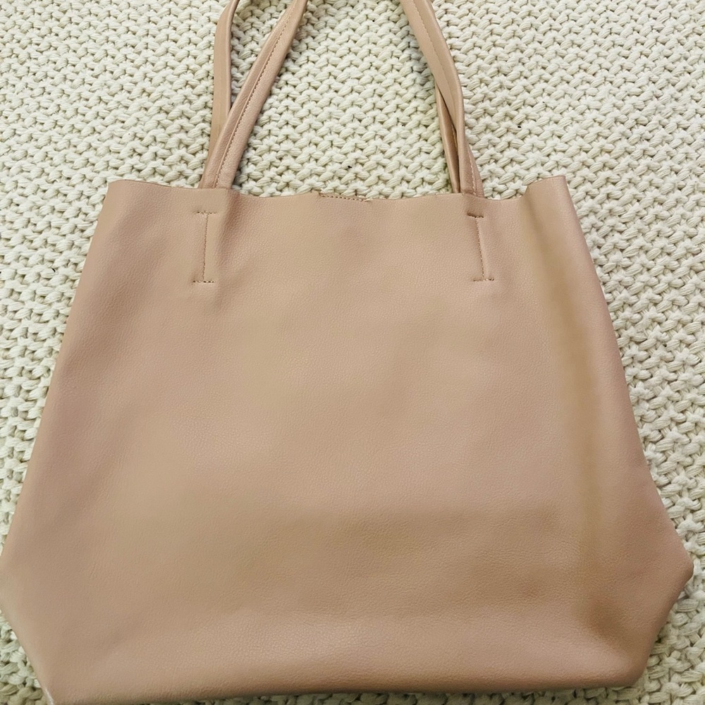 Antik Kraft Vegan Leather Tote in Ballet Pink